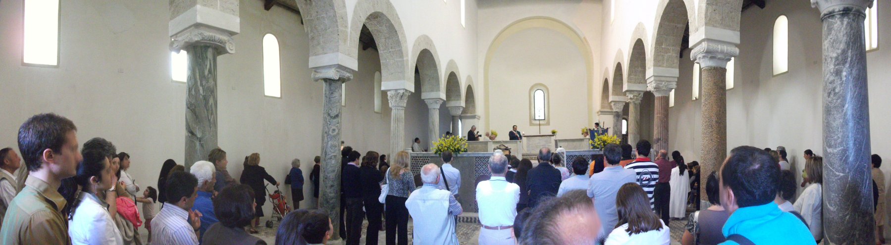 Clicca per la panoramica della chiesa